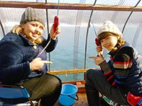 ENJOY FISHING 23 雪景色でもポカポカ ドーム船でワカサギ釣り