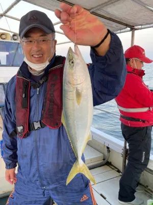 釣り船角田の2021年11月15日(月)5枚目の写真