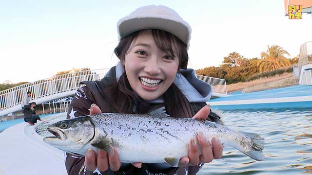 釣りガチャ フィッシングSCOOP 都会の公園でサクラマス! メイン