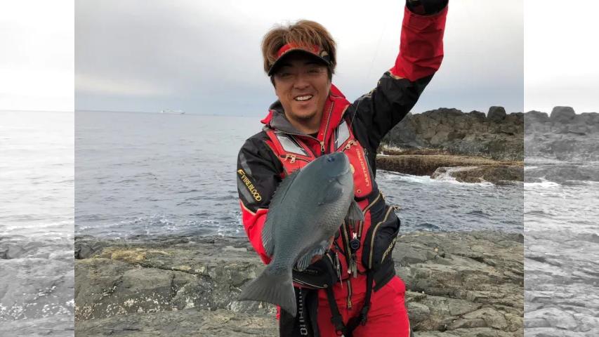 磯を駆ける