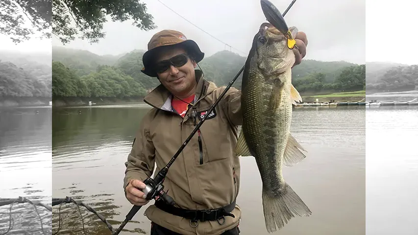 BASS STUDY STEP9 雨の日は釣れ釣れ！？夏のダム湖で釣りしてみよう！！