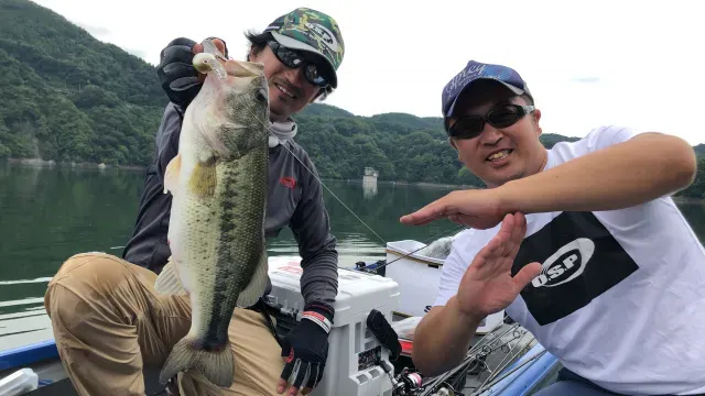 Osprey's EYE 45 BUDDYと快釣！？梅雨の神奈川県津久井湖