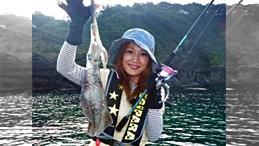 とことんエギパラダイス 62 静岡県伊豆半島の旅 初めての伊豆で居残りイカをゲッチューなり 釣りビジョン