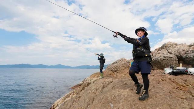 とことんエギパラダイス 149 福井県小浜の旅 川上マイスター登場 灼熱の磯で記録更新だケロ 釣りビジョン