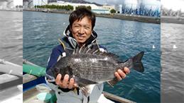 チヌ道一直線 其の四十七 プチ遠征 静岡県ベイエリアで伝統のかかり釣りを極める 釣りビジョン