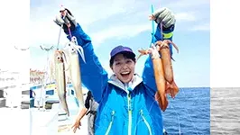 大漁！関東沖釣り爆釣会 その136 梅雨空を吹き飛ばせ！内房勝山出船の夏スルメ