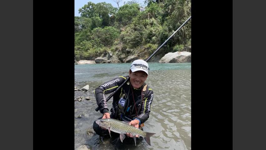 延べ竿で斬る 台湾の本流 〜苦花魚と捲仔に出会う旅〜
