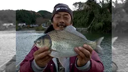 下野流！ ＃110　秋のヘラ？釣り。「オモロイ魚がおんねんで～」