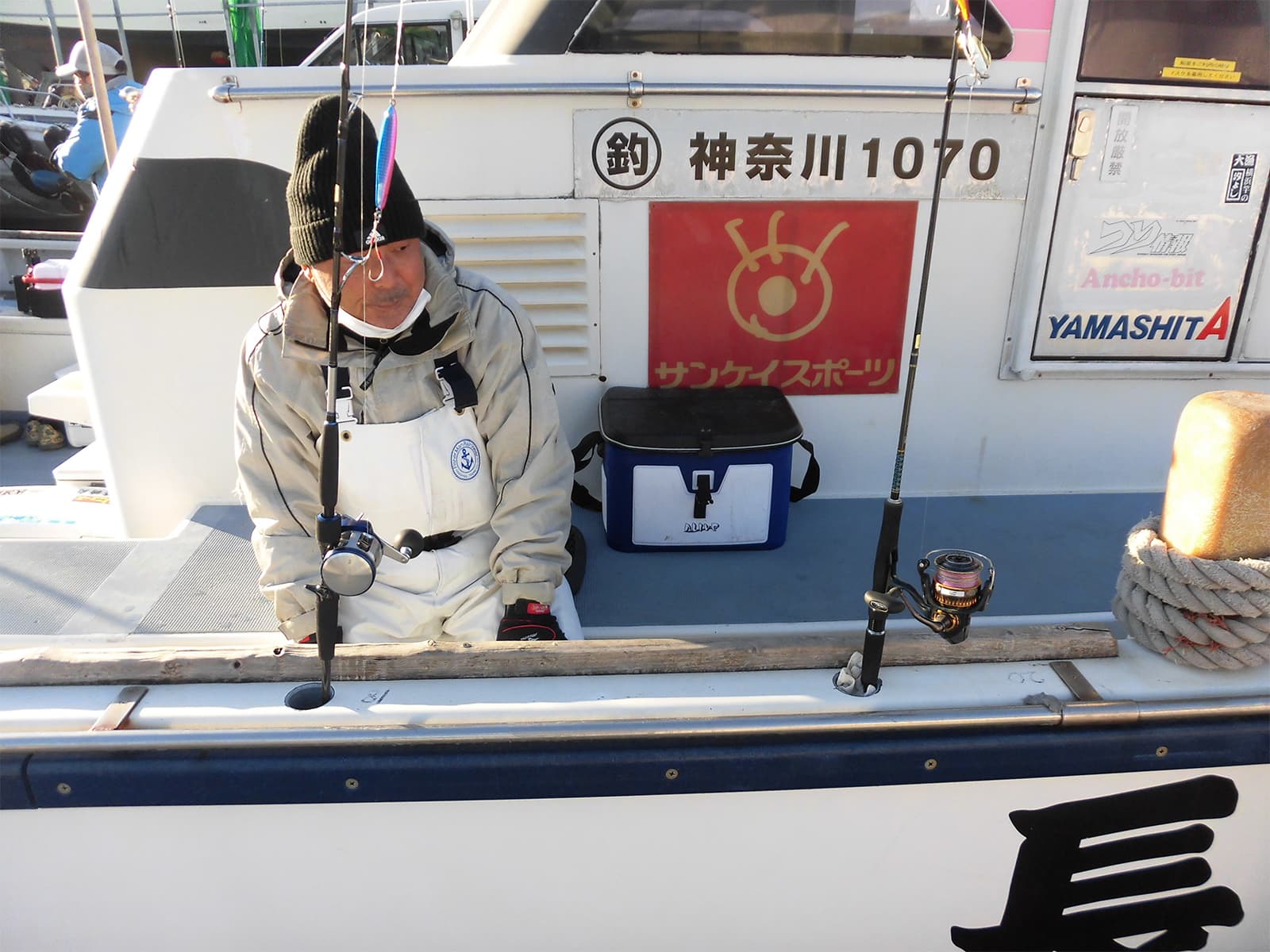 準備が整うと8時過ぎには出船した
