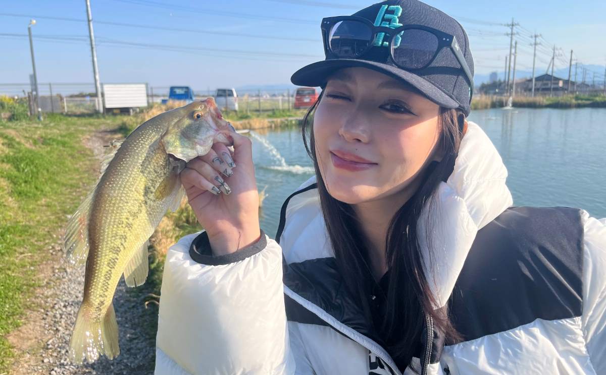 Z世代注目の【姉ギャル系モデル】がバスフィッシングに初挑戦！ | 釣り
