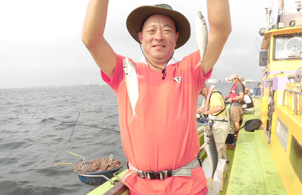 涼しく楽な午前船 東京湾のltアジ釣り 連日好釣果 釣りビジョン マガジン 釣りビジョン