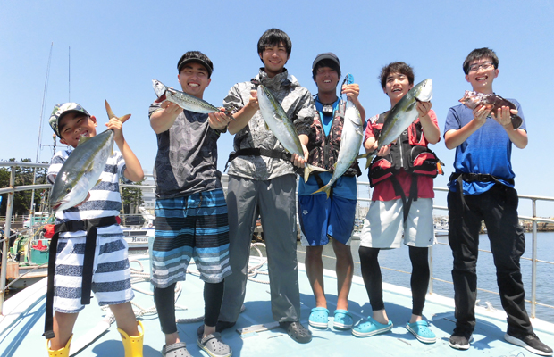 千葉県 大原沖の ルアー青物 夏は浅場狙いが面白い 釣りビジョン マガジン 釣りビジョン