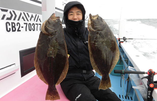 千葉県・大原沖で良型“寒ビラメ”の好釣果継続中！！