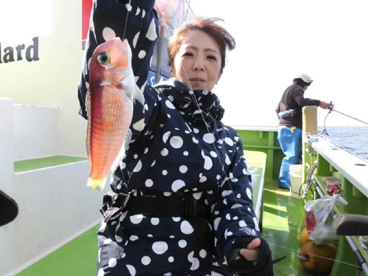 パターンを掴み“連釣”の加藤貴代美さん
