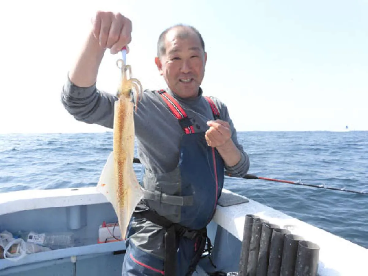 乗りが良くなり右舷大ドモ（船尾）の方も嬉しそう！