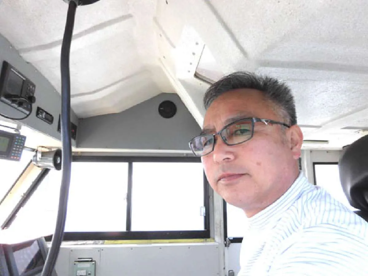 お世話になった「第1号 幸栄丸」の小野和儀船長