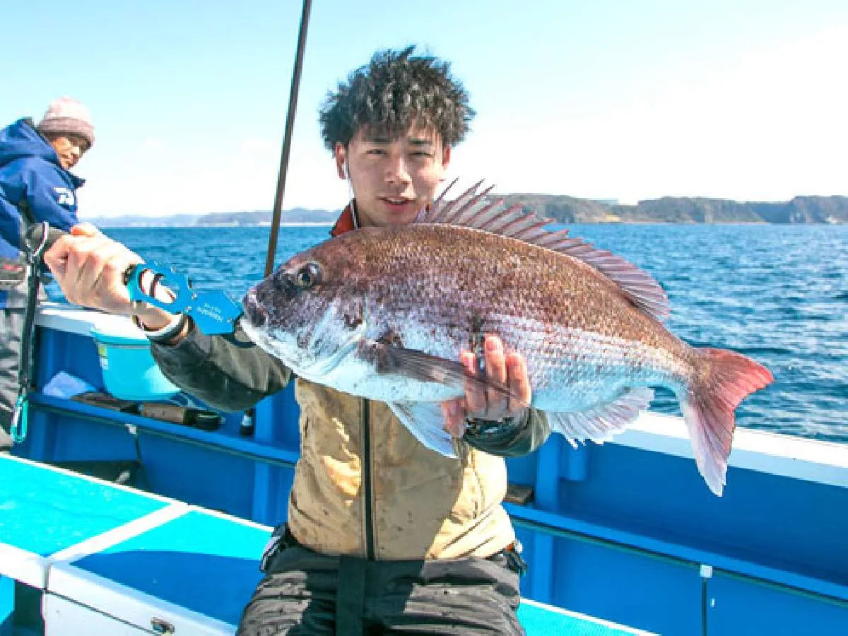 見事船中最大を上げた関根君