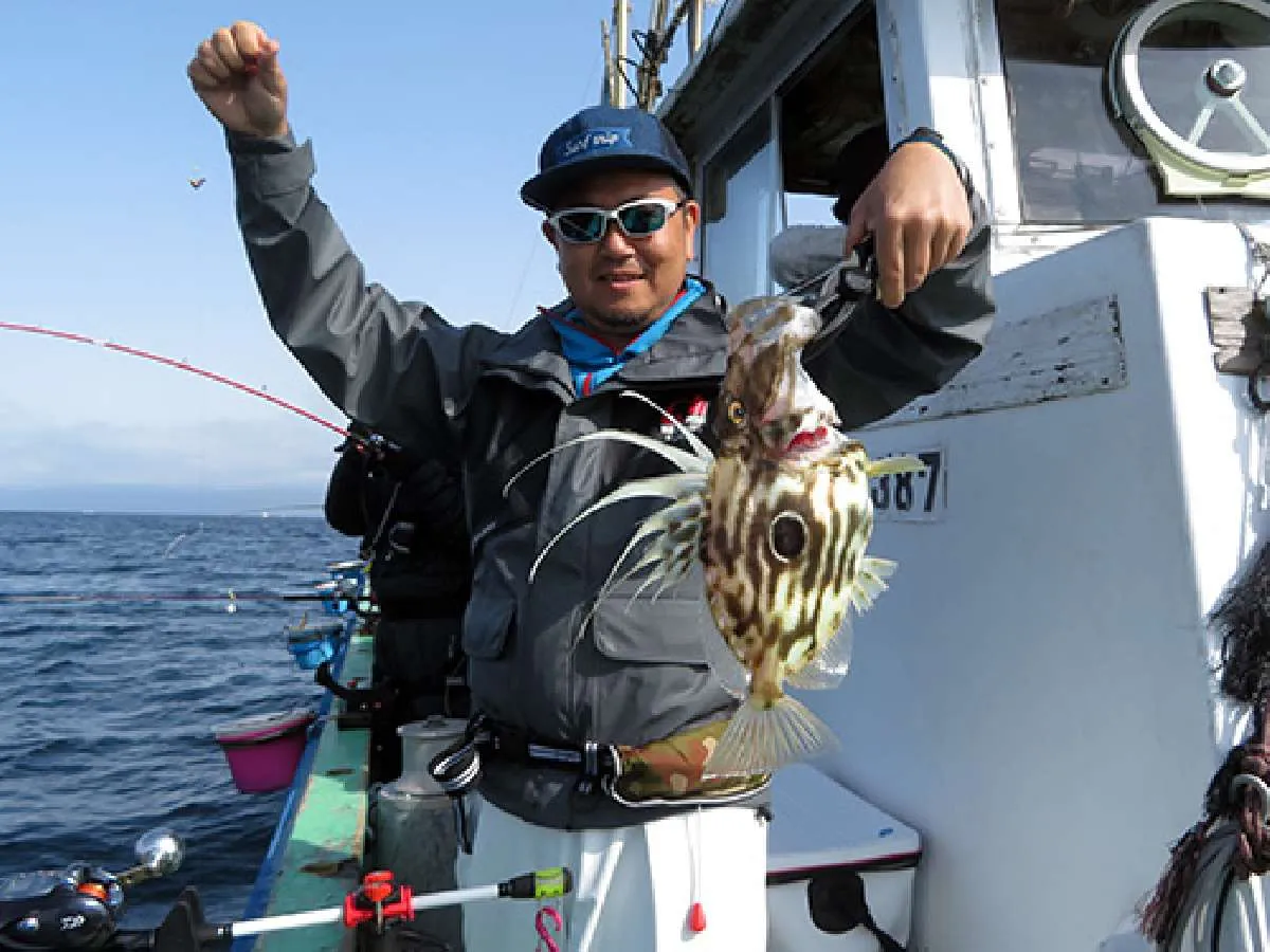 三浦さんがマトウダイを釣り上げた