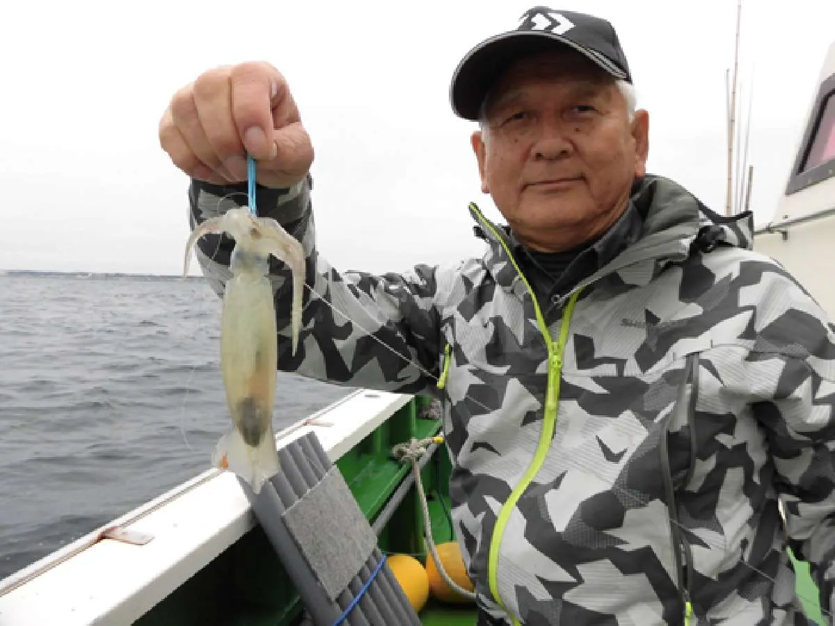 船中一番手の大島さん、返す刀でマルイカも