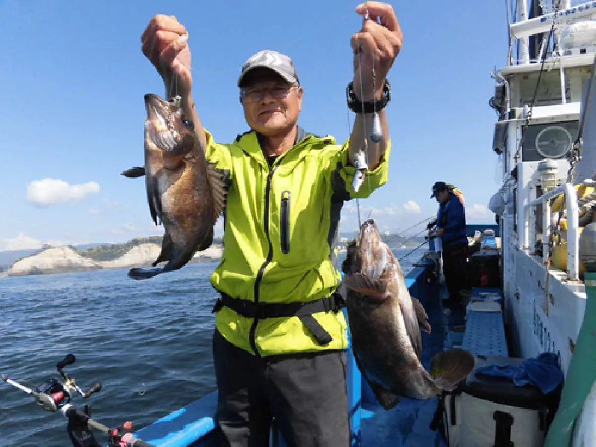 田沢さん良型クロメバル一荷にニッコリ