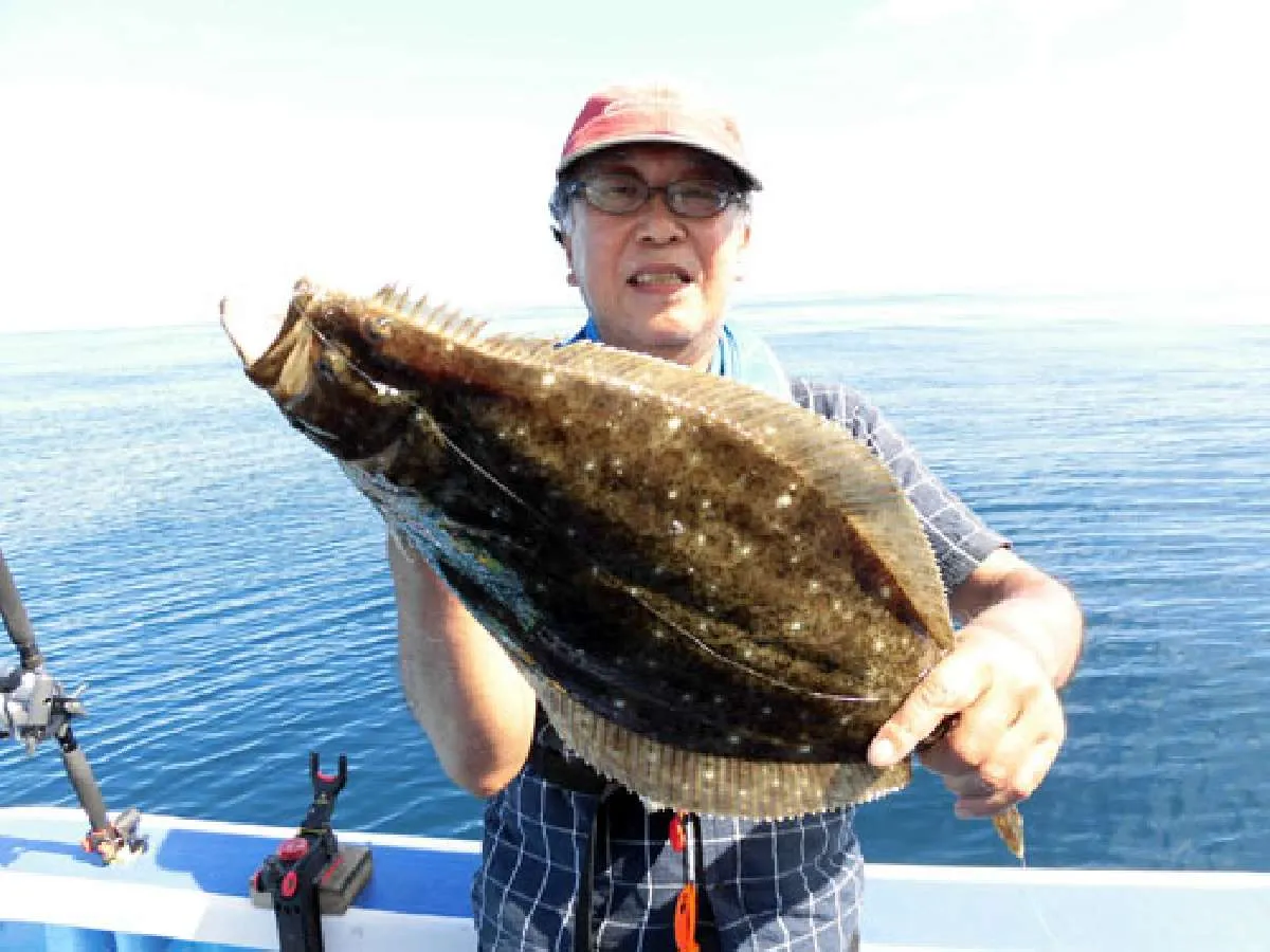 お父さんも負けじとキャッチするが…