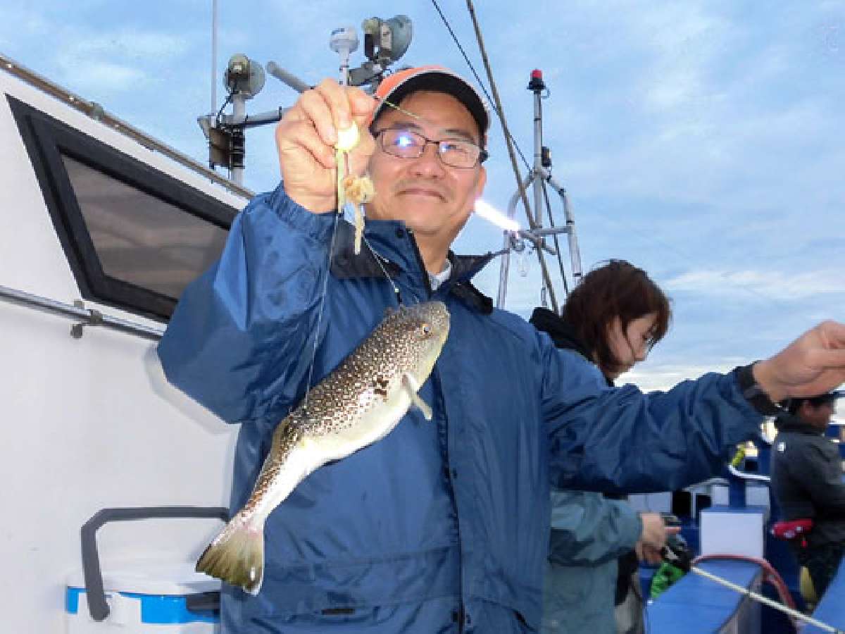 親子で楽しんでいた金さんにも良型