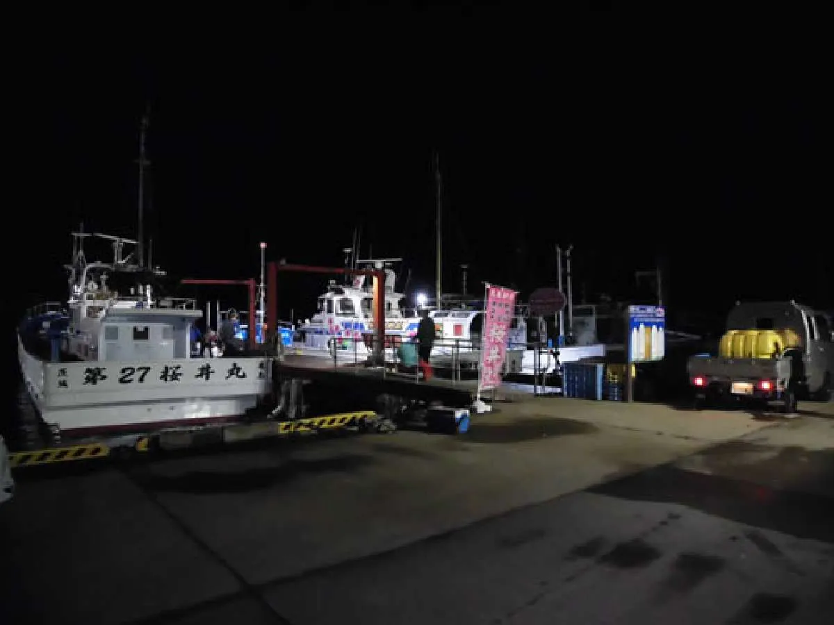 船着場は乗下船が楽な浮桟橋
