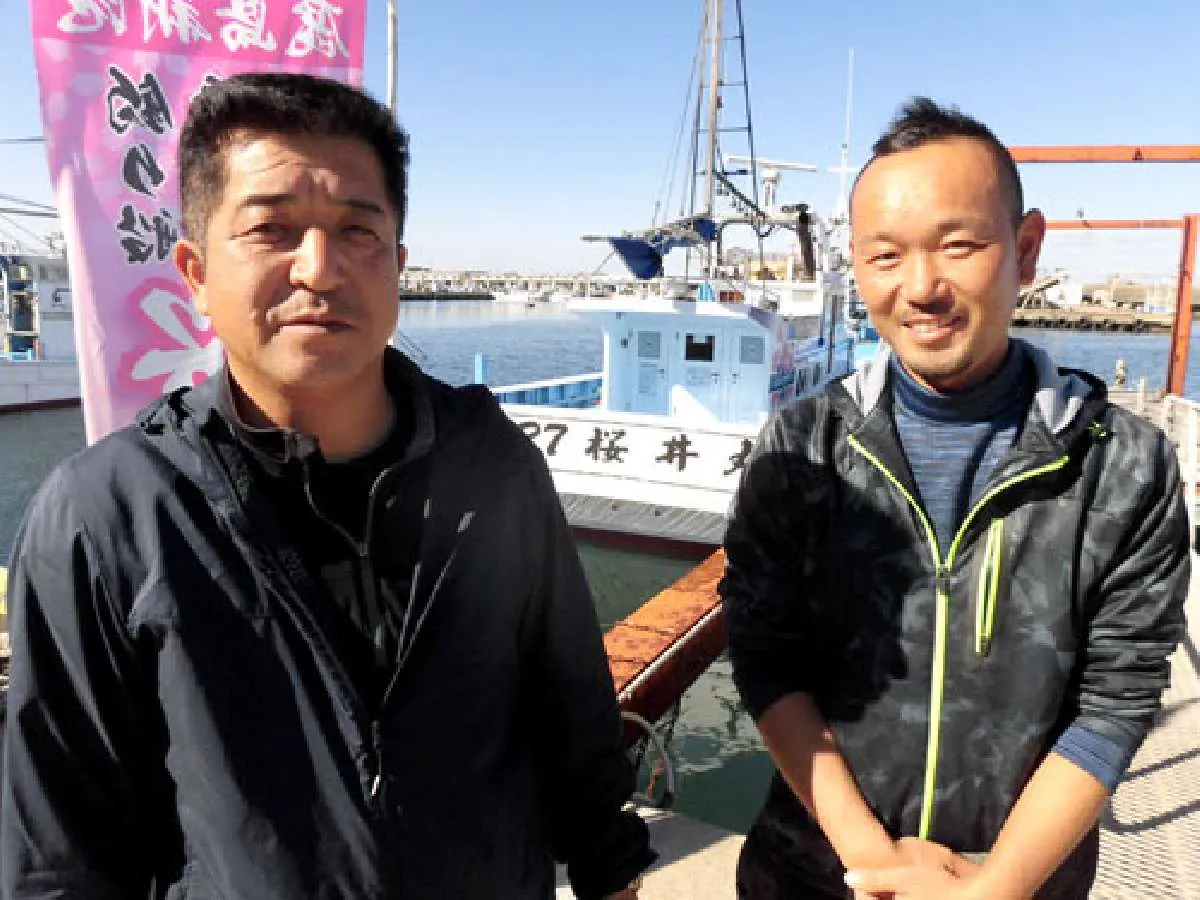桜井正雄船長と上乗りの島田浩二さん