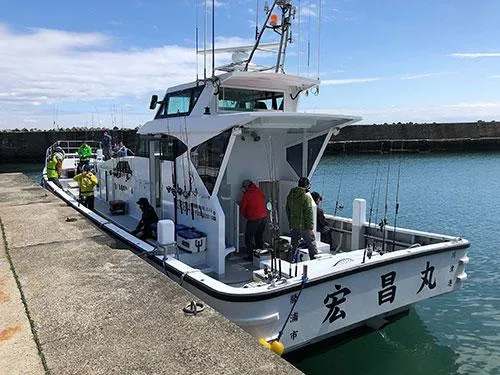 午後船の出船準備が整った 