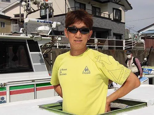 釣り師としてもエキスパートの臼井船長