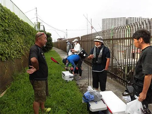 一日の釣りを振り返る反省会も楽しい