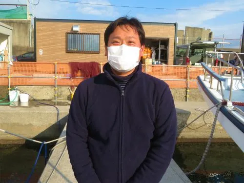 丁寧に教えてくれる、長崎昭船長