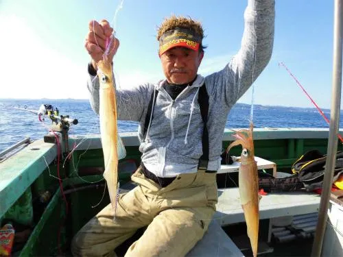 手返し良く、粘りの釣りで竿頭