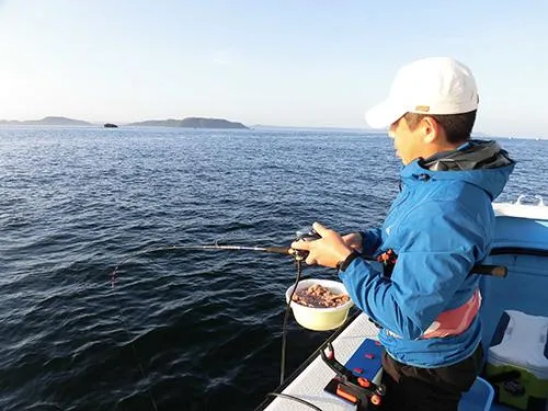 タナが決まればすぐアタリに繋がる