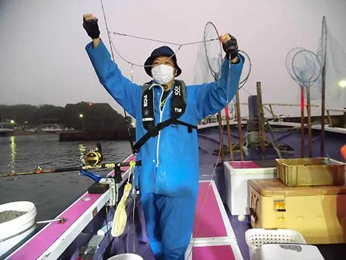 誘導式のカモシ釣り仕掛け