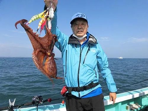 基本の赤・白・黄色と、もう１本