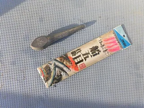 船宿で販売している仕掛けとオモリ200号