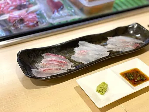 アイゴの刺身は美味