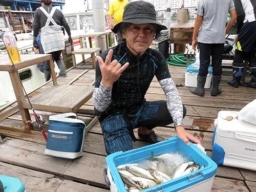 半日で46匹を釣り、見事竿頭！