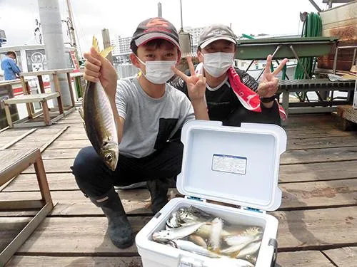 クーラー一杯、食卓の団欒も大切な釣果