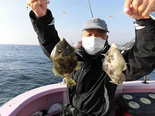 アタリは右舷で連鎖！大ドモもダブル！