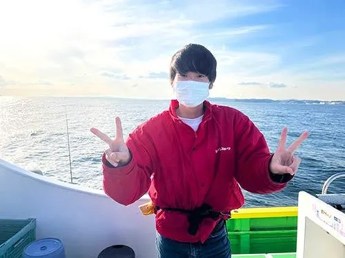 若きイケメン船長！良型GETは船長のおかげ。ありがとう船長～