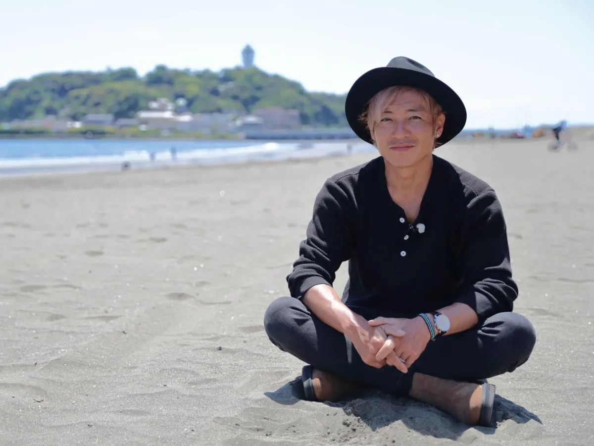 2008年に都内から神奈川県藤沢市に移住した、つるの剛士さん。