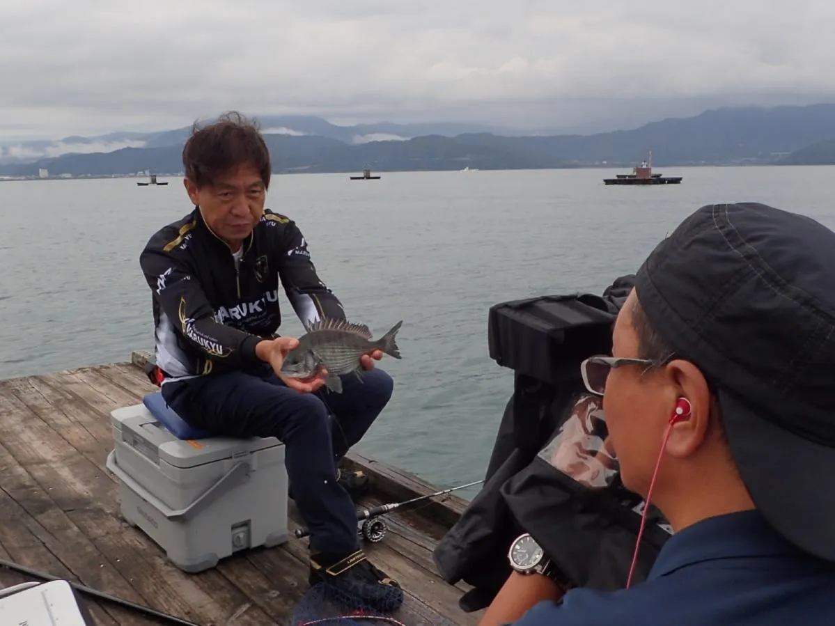 山本太郎がかかり釣りを覚えた若狭湾にて（第116弾/2022年11月 福井県 仏谷/『釣りビジョンVOD』配信中）