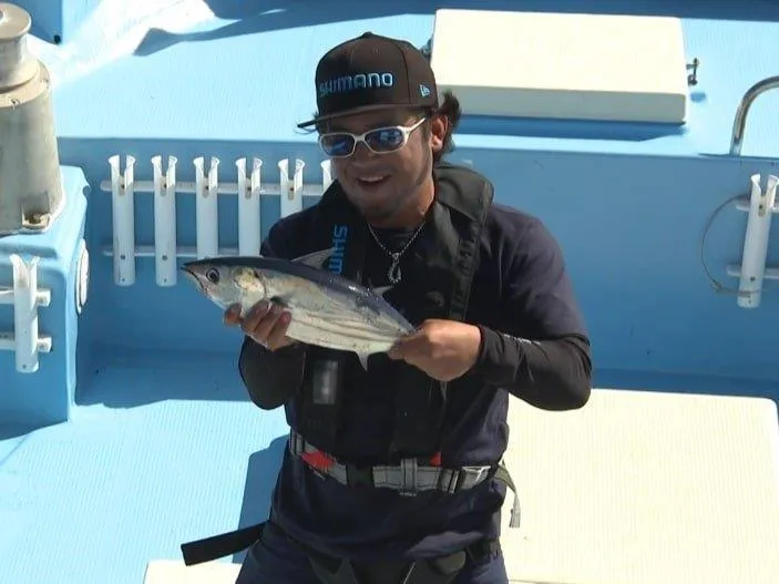 キハダに加えてカツオやシイラなど、夏の魚を満喫した鈴木