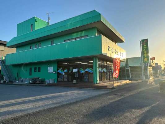 創業60年、ビギナーにもベテランにもお薦めの船宿。 ©釣りビジョン