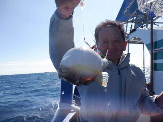 「20匹以上釣れました！満足です！」 ©釣りビジョン