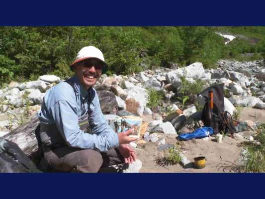 コーヒーブレイクに用いられるリバーサイドコーヒー。売り上げが河川に還元されるサステナビリティ。©釣りビジョン