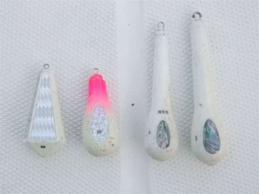 オモリは80号が基準。潮の速さが変わることを想定して、120号まで用意したい。 ©釣りビジョン