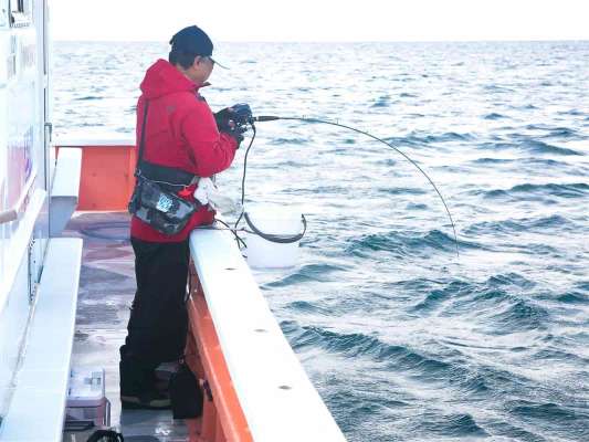 胴調子のアマダイ竿。バラシにくいタイプ。 ©釣りビジョン